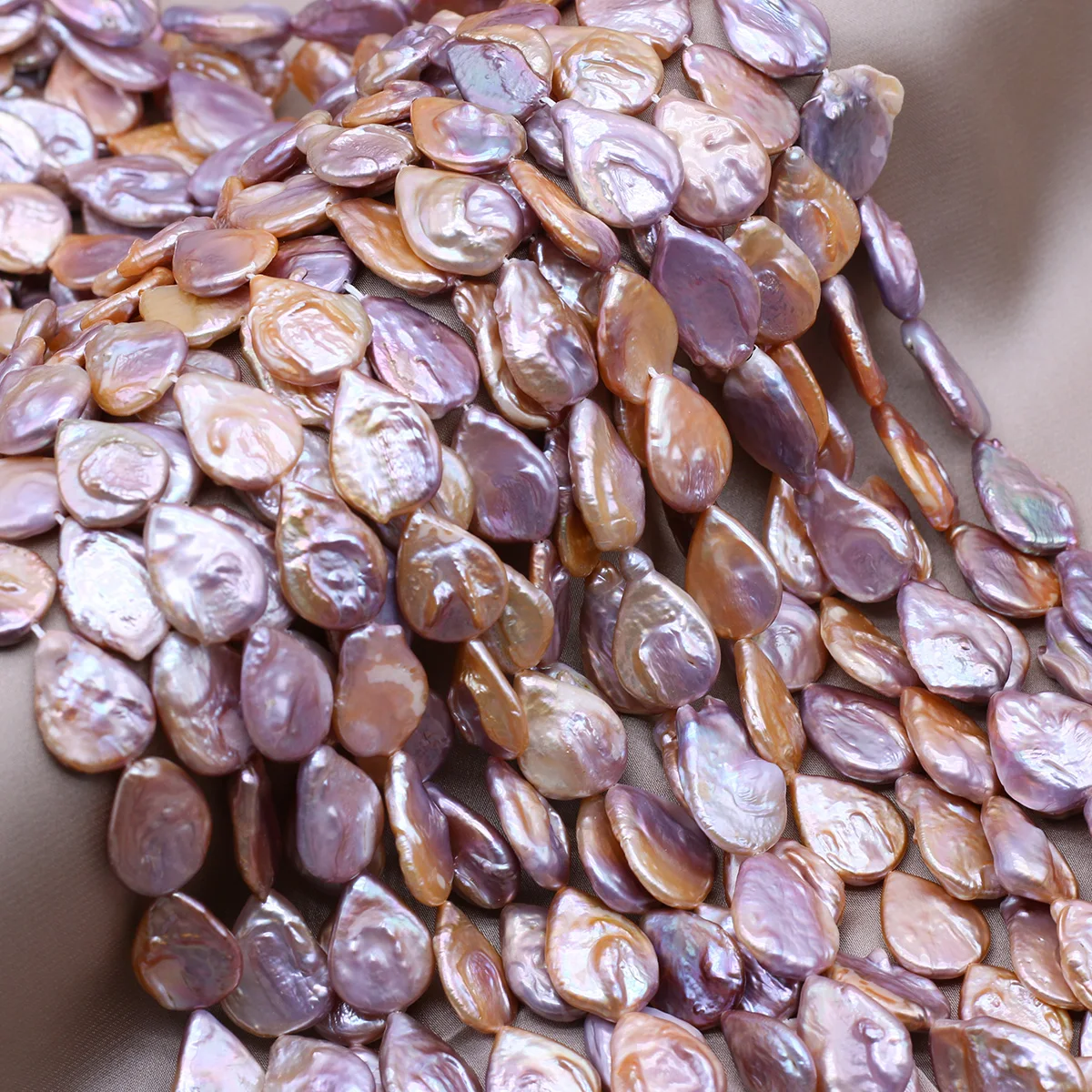 Natural Fresh Water Pearl Necklace Baroque Freshwater Pearl Droplet Shape Beads for Women Jewelry Party Banquet Gift
Natural Fresh Water Pearl Necklace Baroque Freshwater Pearl Droplet Shape Beads for Women Jewelry Party Banquet Gift