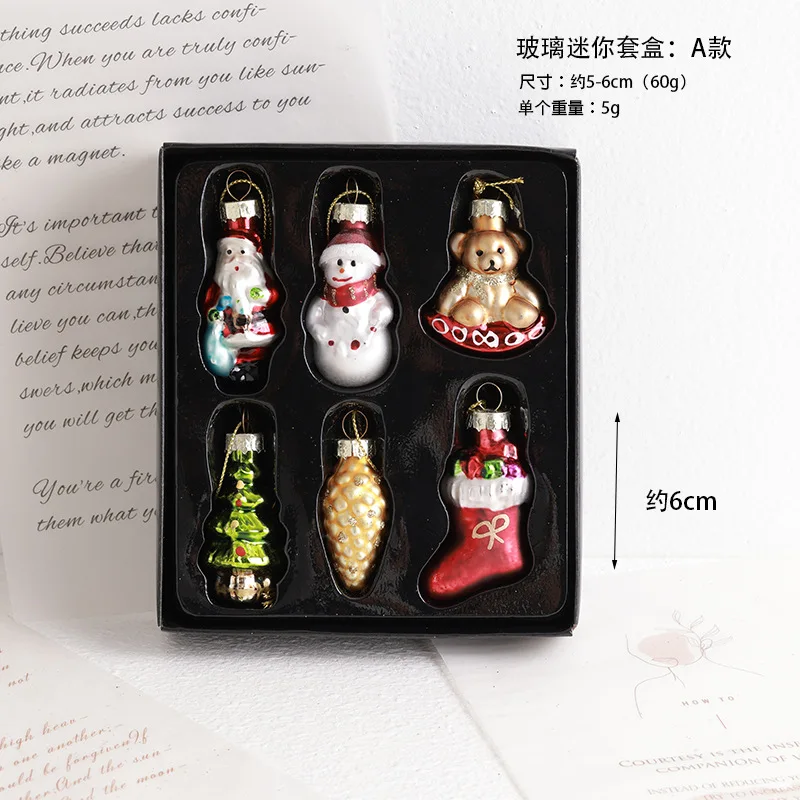 Рождественские стеклянные подвески
Рождественские стеклянные подвески