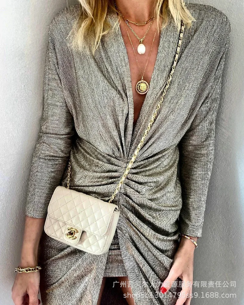 2022 Spring Summer New Deep V Pleated Slim Dress Full Sleeve Sexy Solid Color Women Mini Dress
2022 Spring Summer New Deep V Pleated Slim Dress Full Sleeve Sexy Solid Color Women Mini Dress