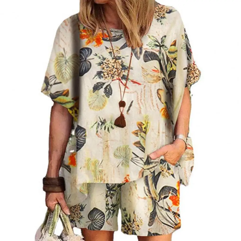 2Pcs/Set Vintage Women Outfit Suit Summer T-shirt Loose Short Sets Baggy Flower Print Tee Shirt Women Shorts Set
2Pcs/Set Vintage Women Outfit Suit Summer T-shirt Loose Short Sets Baggy Flower Print Tee Shirt Women Shorts Set