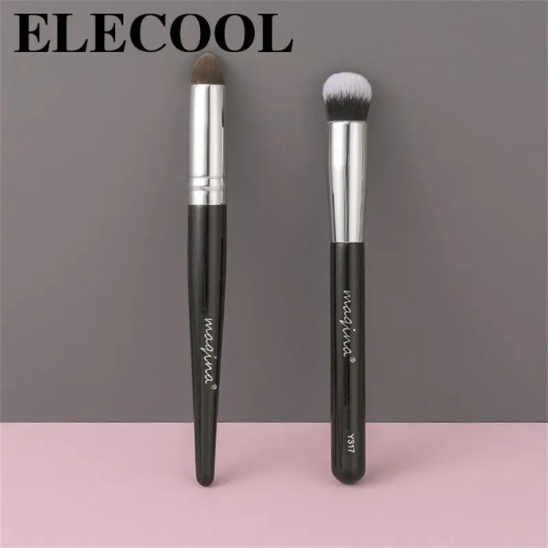 Makeup Brush New Easy Clean Dont Prick Your Face Portable Durable Makeup Concealer Brush Makeup Tools Round Head Concealer Brush
Makeup Brush New Easy Clean Dont Prick Your Face Portable Durable Makeup Concealer Brush Makeup Tools Round Head Concealer Brush
