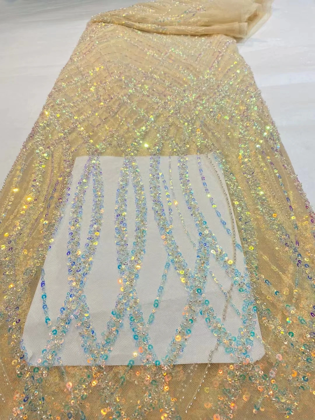 African Lace Fabric 2022 Latest High Quality Sequins Groom Lace Nigerian Tulle Lace Fabric Fashion For Wedding Dress 5Yards
African Lace Fabric 2022 Latest High Quality Sequins Groom Lace Nigerian Tulle Lace Fabric Fashion For Wedding Dress 5Yards