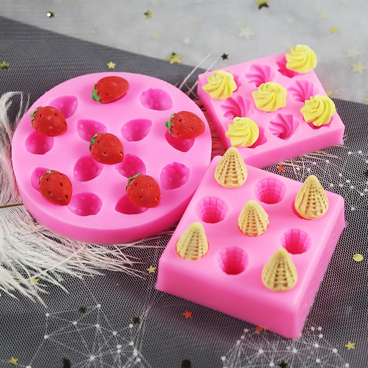 Mini cream cone silicone mold ice cream cone diy scented candle dessert decorated silicone mold
Mini cream cone silicone mold ice cream cone diy scented candle dessert decorated silicone mold
