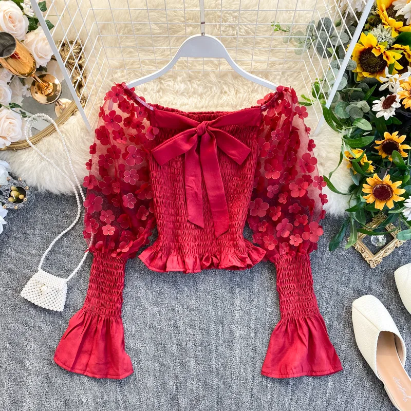 French Vintage Flower Mesh Patchwork Puff Sleeve Blouse Women Sweet Bowknot Off Shoulder Short Shirts Sexy Streetwear Tee Tops
French Vintage Flower Mesh Patchwork Puff Sleeve Blouse Women Sweet Bowknot Off Shoulder Short Shirts Sexy Streetwear Tee Tops