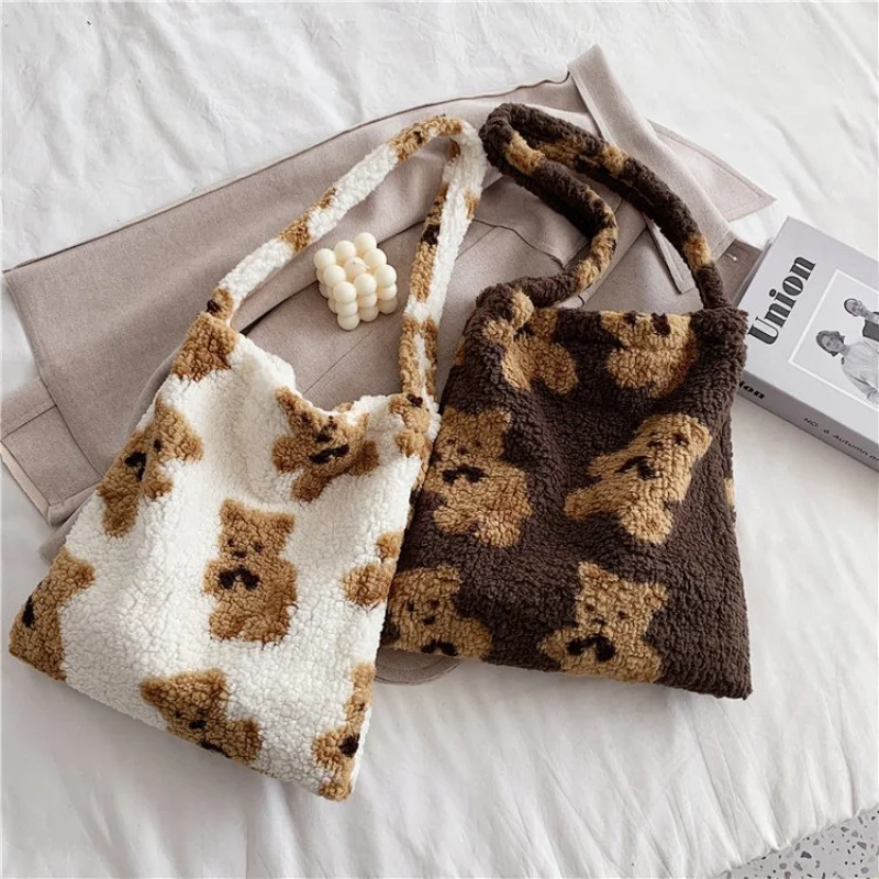 Women Lamb Like Fabric Shoulder Tote Bag Canvas Fluffy Fur Bear Handbags Large Capacity Soft Shopping Bags Girls Cute School Bag
Women Lamb Like Fabric Shoulder Tote Bag Canvas Fluffy Fur Bear Handbags Large Capacity Soft Shopping Bags Girls Cute School Bag