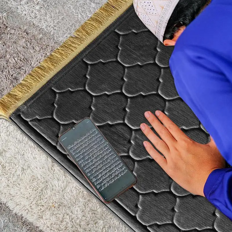 Flannel Prayer Mat Worship Blanket Worship Kneel Embossing Floor Carpets Non-slip Soft Portable Travel Prayer Rug Ramadan Gift
Flannel Prayer Mat Worship Blanket Worship Kneel Embossing Floor Carpets Non-slip Soft Portable Travel Prayer Rug Ramadan Gift