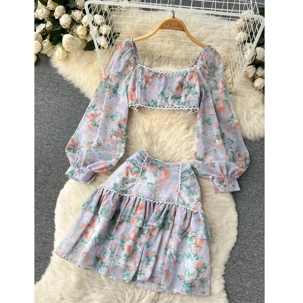 2022 Floral Print Chiffon Two Piece Set OutfitsWomen Sexy Off Shoulder Elastic Cropped Top + Ruffles Mini Skirt Suits Boho Beach
2022 Floral Print Chiffon Two Piece Set OutfitsWomen Sexy Off Shoulder Elastic Cropped Top + Ruffles Mini Skirt Suits Boho Beach