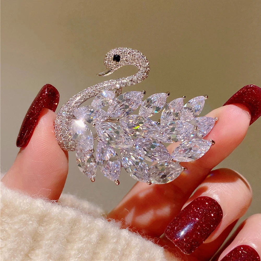 Fancy Swan Brooches for Women Trendy Jewelry Shiny Crystal Brococh for Man Suit Cubic Zirconia Birthday Gift Wife Daughter
Fancy Swan Brooches for Women Trendy Jewelry Shiny Crystal Brococh for Man Suit Cubic Zirconia Birthday Gift Wife Daughter