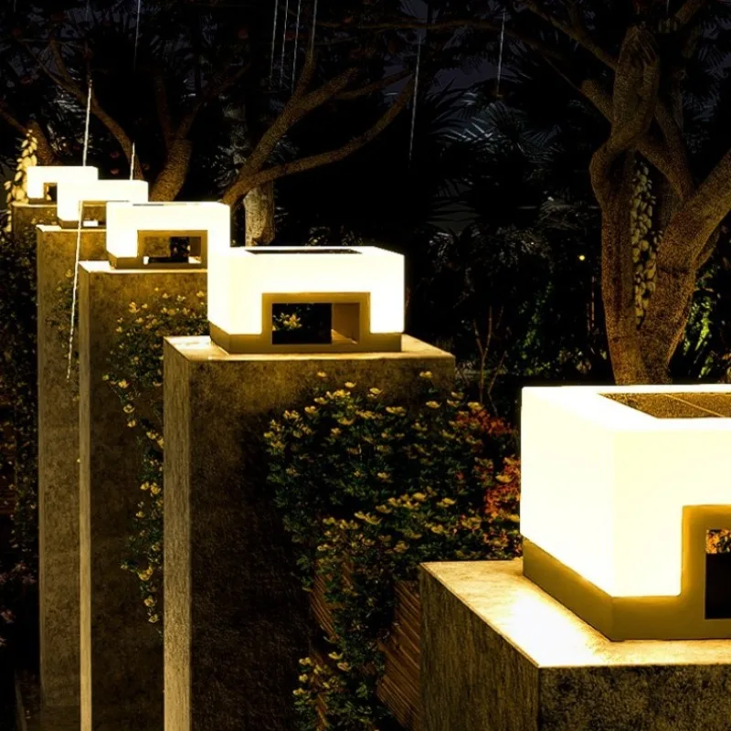 Outdoors Solar Courtyard Lights Villa Gate Wall Column Head Lightings Creative Minimalist Community Park Decors Atmosphere Lamps
Outdoors Solar Courtyard Lights Villa Gate Wall Column Head Lightings Creative Minimalist Community Park Decors Atmosphere Lamps