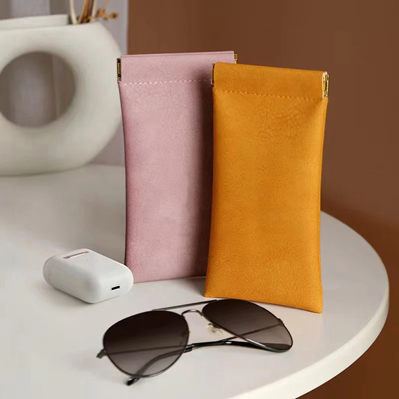 PU Leather Reading Glasses Bag Case Waterproof Solid Sunglasses Storage Bags Pouch Simple Eyewear Protector Case Accessories
PU Leather Reading Glasses Bag Case Waterproof Solid Sunglasses Storage Bags Pouch Simple Eyewear Protector Case Accessories