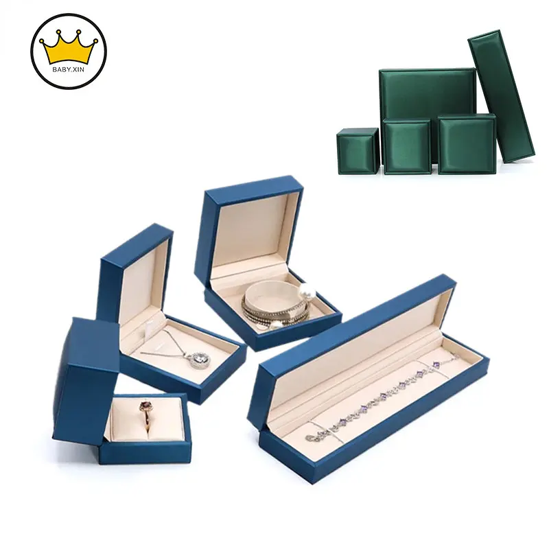 Ювелирный светильник из кольца, подвески, браслета и ожерелья 
Ювелирный светильник из кольца, подвески, браслета и ожерелья