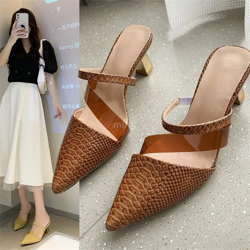 Pointed-toe fashion stiletto half-support toe-toe sandals slippers womens summer outer wear temperament Muller high-heeled shoes
Pointed-toe fashion stiletto half-support toe-toe sandals slippers womens summer outer wear temperament Muller high-heeled shoes