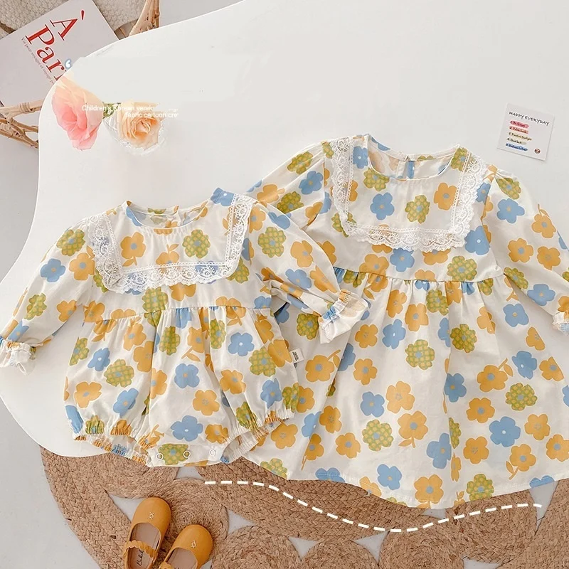 2022 Long Sleeve Dress New Lace Collar Baby Romper Sister Outfit Korean Flower Printing Sweet Vestidos Baby Girl Dress Clothing
2022 Long Sleeve Dress New Lace Collar Baby Romper Sister Outfit Korean Flower Printing Sweet Vestidos Baby Girl Dress Clothing
