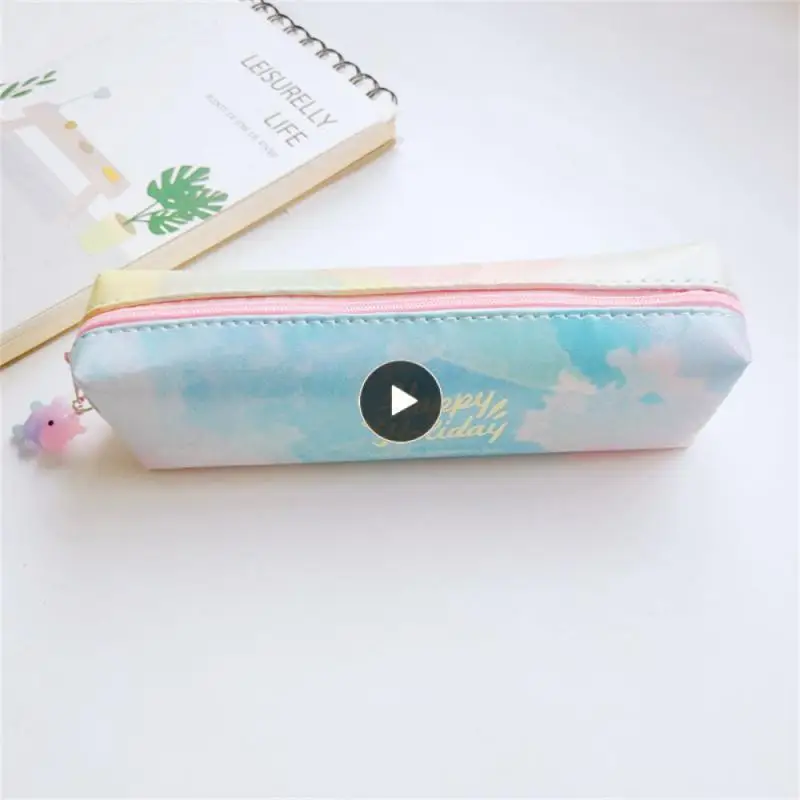 Illusory Color Pencil Storage Box Large Capacity Cartoon Kawaii Pencil Cases Multi-purpose Stationery Box Pencil Case Cute
Illusory Color Pencil Storage Box Large Capacity Cartoon Kawaii Pencil Cases Multi-purpose Stationery Box Pencil Case Cute