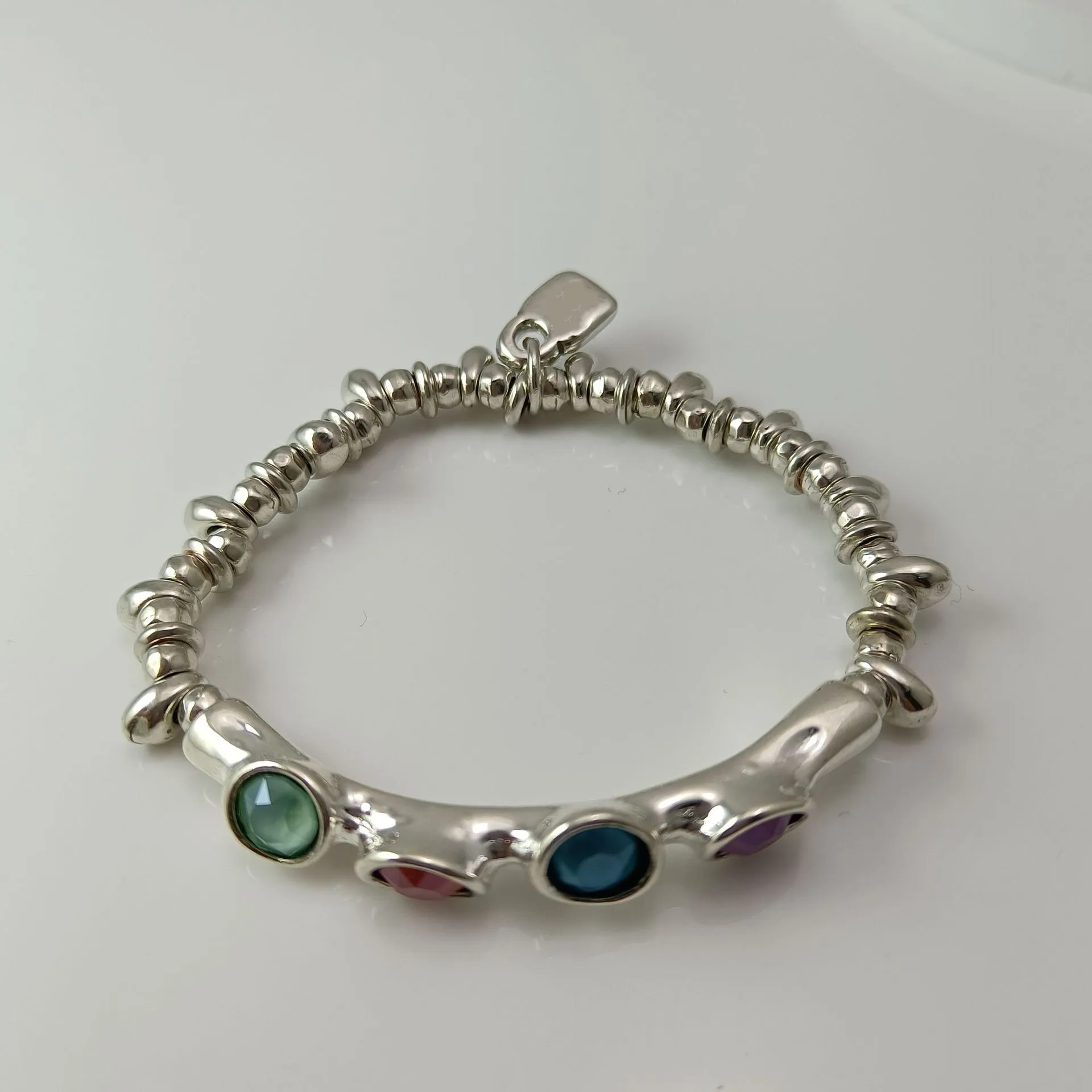 New Spanish niche original fashion electroplating 925 silver four-color crystal zircon bracelet holiday jewelry gift
New Spanish niche original fashion electroplating 925 silver four-color crystal zircon bracelet holiday jewelry gift