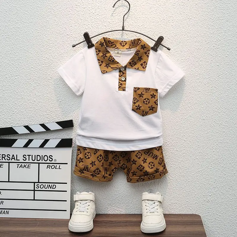 New Summer Cotton Turn-down Collar T-shirts Tops and Shorts 2Pcs Infant Clothing Boy Children Fashion Sets
New Summer Cotton Turn-down Collar T-shirts Tops and Shorts 2Pcs Infant Clothing Boy Children Fashion Sets