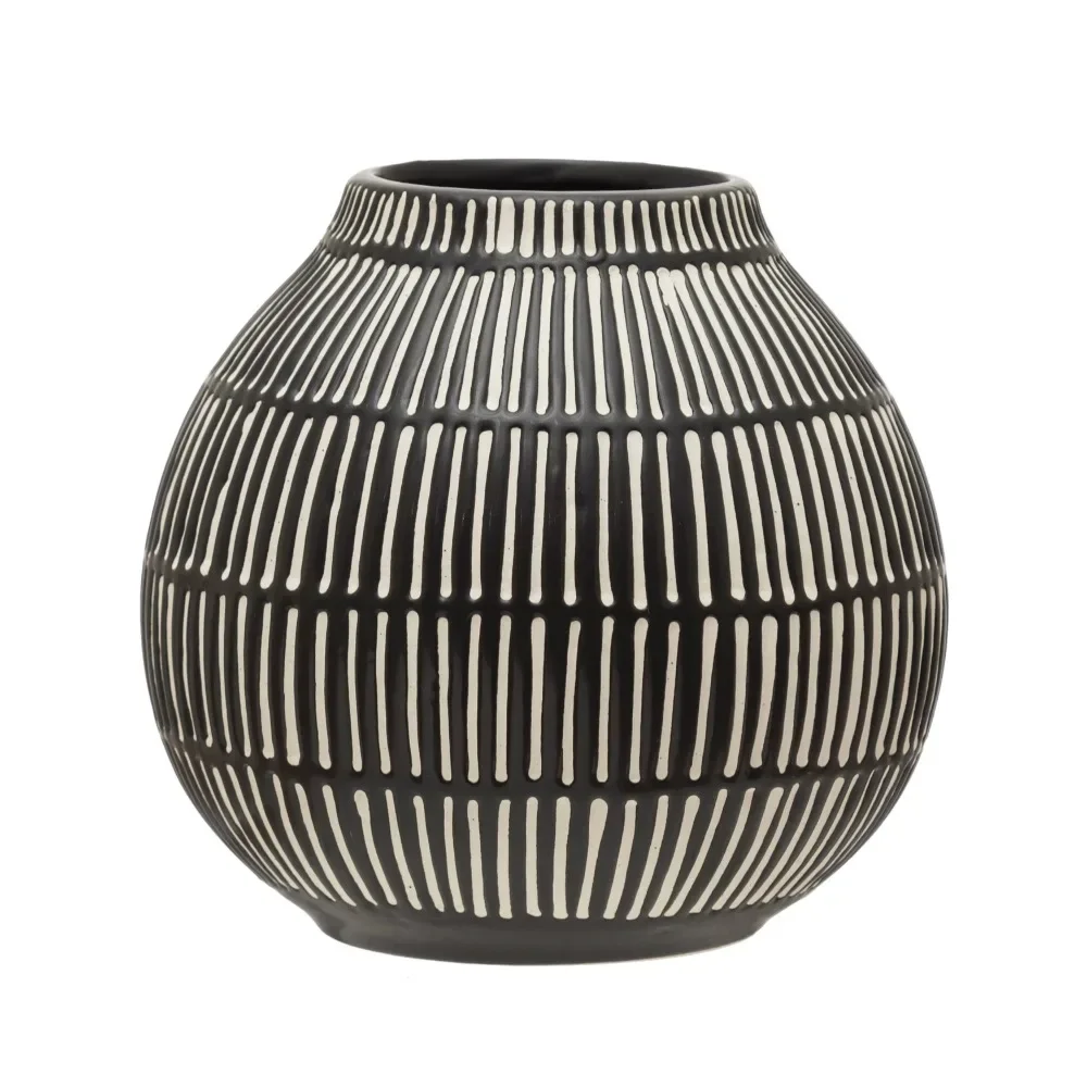 Debossed Stoneware Vase Nordic Home Decor Aesthetic Decoration Black & White Luxury Decorative Vase for Flowers Plant Glass Room
Debossed Stoneware Vase Nordic Home Decor Aesthetic Decoration Black & White Luxury Decorative Vase for Flowers Plant Glass Room