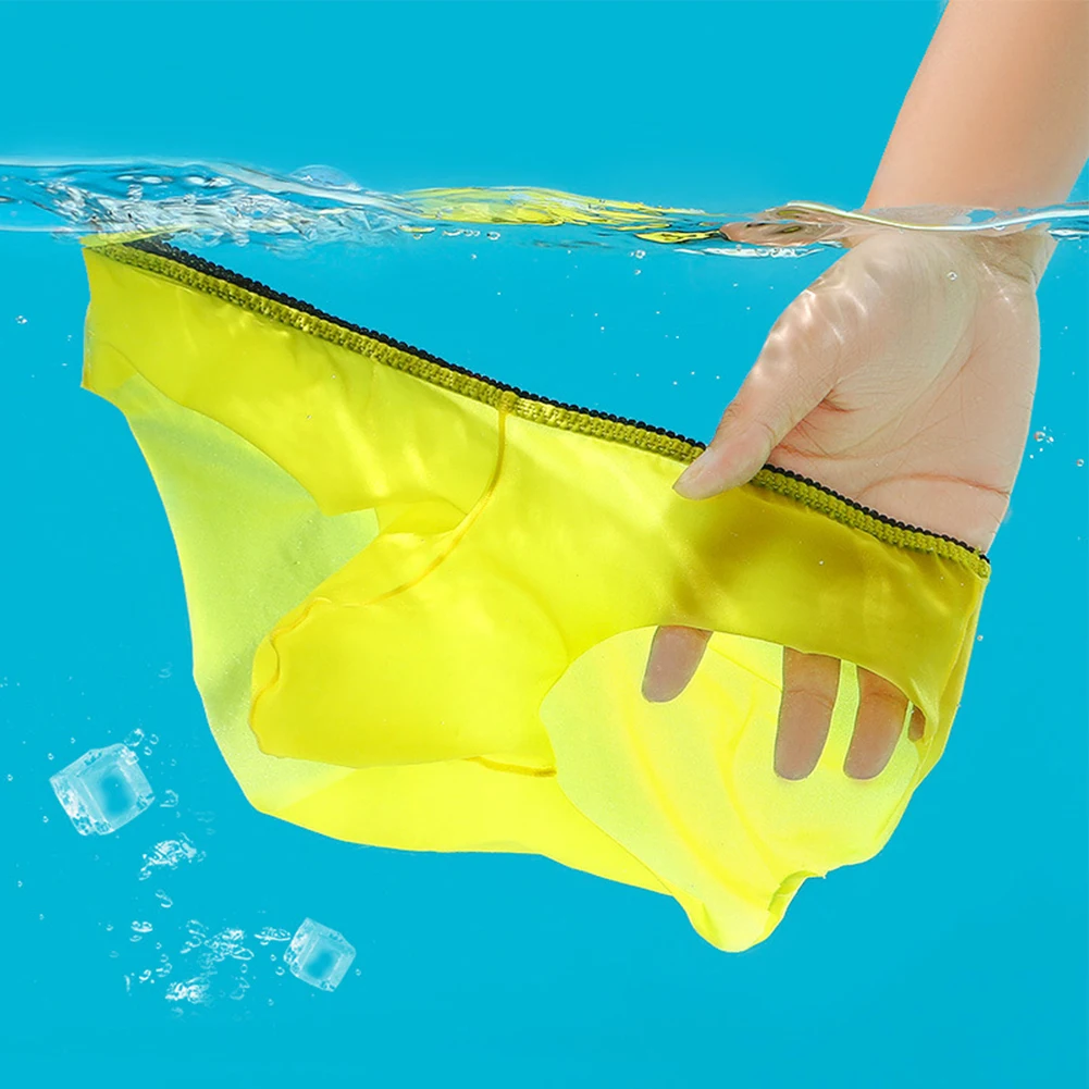 Mens Ice Silk Briefs Sexy Seamless Panties Pouch Soft Breathable Underwear Knickers Ultra-thin Cool Male Underpants
Mens Ice Silk Briefs Sexy Seamless Panties Pouch Soft Breathable Underwear Knickers Ultra-thin Cool Male Underpants
