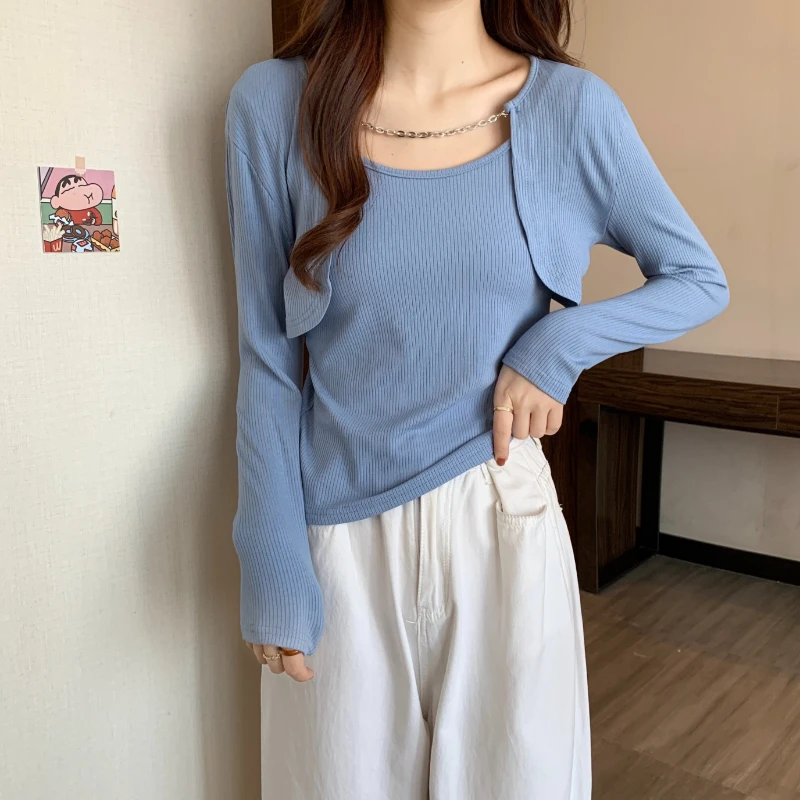 Estceque New Fake Two-piece T Shirts for Women Long-sleeved Slim Harajuku Chain Knitted T-shirt Woman Tshirts Y2k Aesthetic
Estceque New Fake Two-piece T Shirts for Women Long-sleeved Slim Harajuku Chain Knitted T-shirt Woman Tshirts Y2k Aesthetic