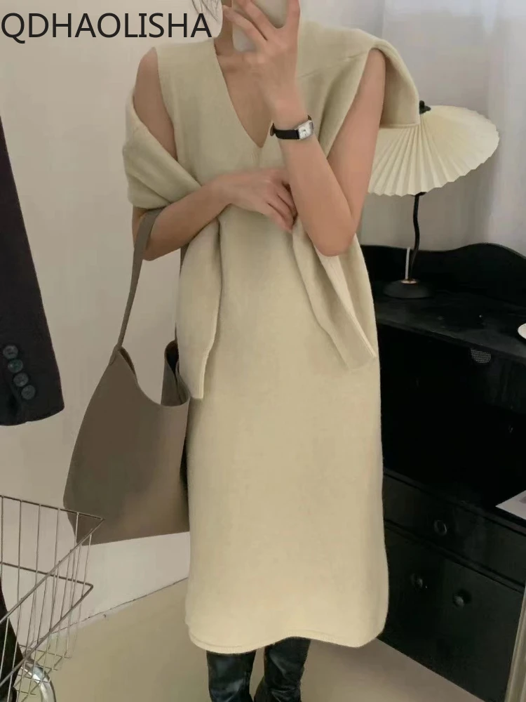 Winter Sweater Dress 2 Piece Sets Womens Outfits Autumer Short Pullover Sweater V Neck Knitted Skirt Set Elegant Korean Fashion
Winter Sweater Dress 2 Piece Sets Womens Outfits Autumer Short Pullover Sweater V Neck Knitted Skirt Set Elegant Korean Fashion