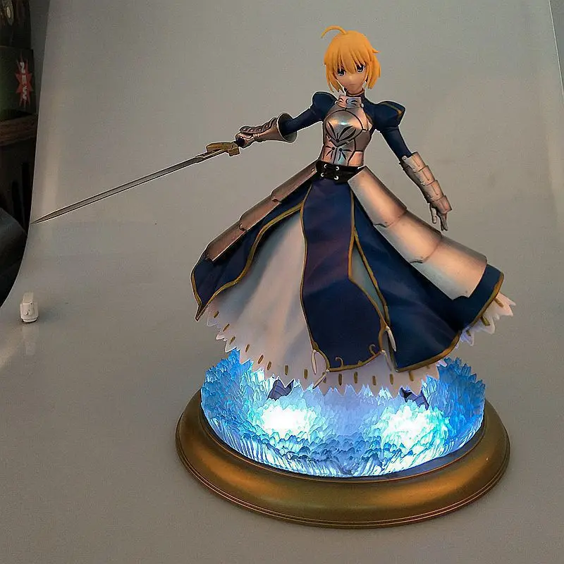 Fate FGO светильник ing светильник Светодиодная зимняя одежда SABER фигурка рыцаря KING экшн-фигурки светящаяся модель игрушка
Fate FGO светильник ing светильник Светодиодная зимняя одежда SABER фигурка рыцаря KING экшн-фигурки светящаяся модель игрушка