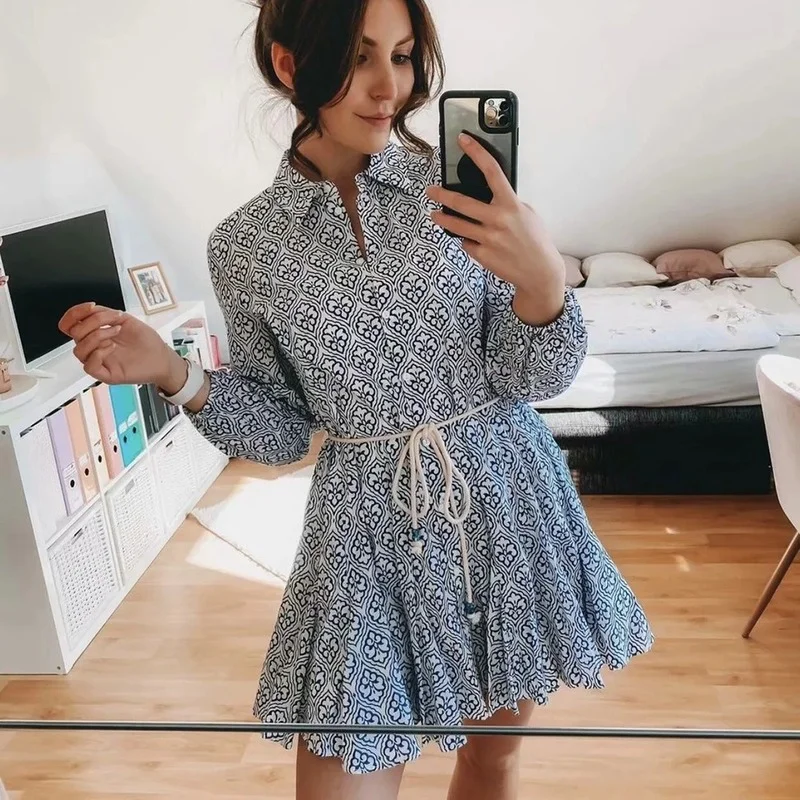 Female Chic Breasted Lace Up Sashes Vestidos 2021 Women Vintage Fashion Totem Floral Print Big Swing Ruffles Mini Shirt Dress
Female Chic Breasted Lace Up Sashes Vestidos 2021 Women Vintage Fashion Totem Floral Print Big Swing Ruffles Mini Shirt Dress