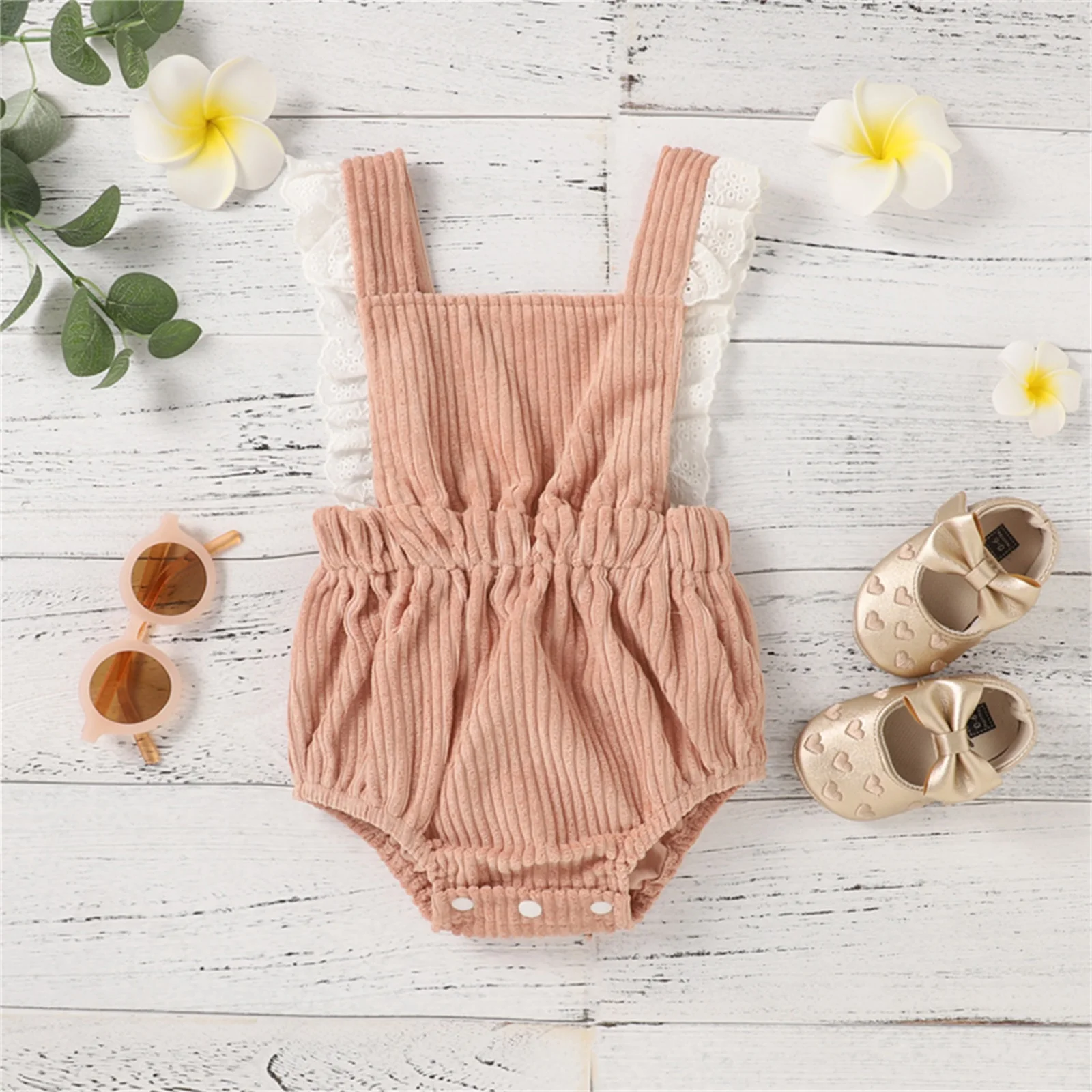 Newborn Baby Girl Sleeveless Corduroy Romper Lace Square Neck Backless Sweet Style Playsuit Casual Bodysuit Clothes for Girl
Newborn Baby Girl Sleeveless Corduroy Romper Lace Square Neck Backless Sweet Style Playsuit Casual Bodysuit Clothes for Girl