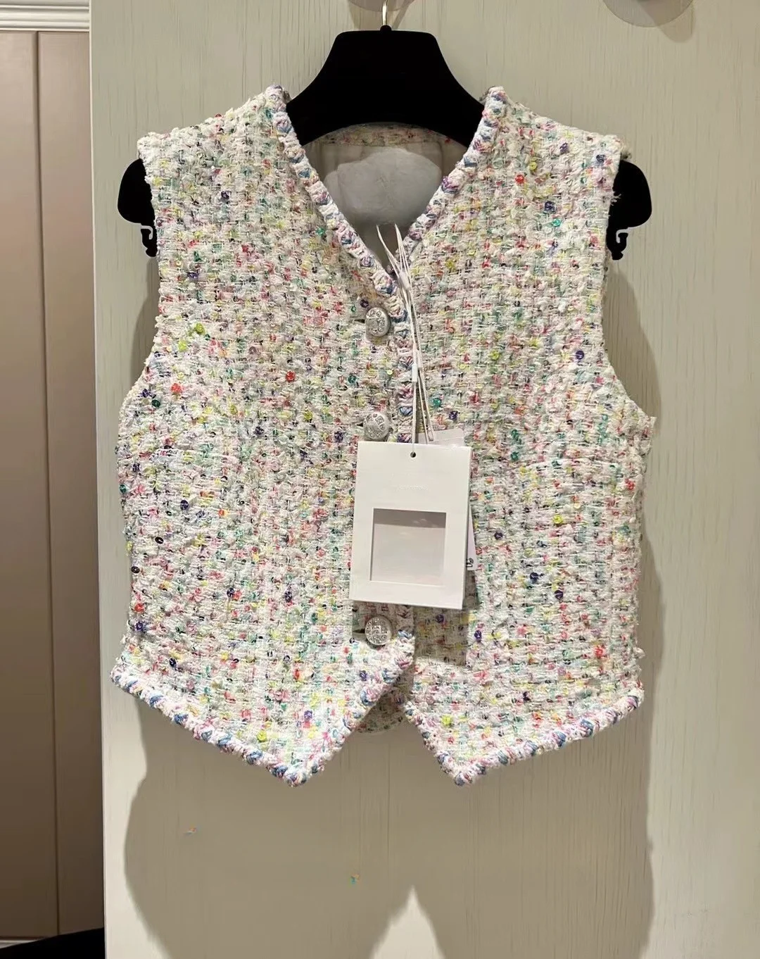 Vanilla Ice Cream Color Blended Tweed Short Silk Slim Beads Little Ma Jia Nu
Vanilla Ice Cream Color Blended Tweed Short Silk Slim Beads Little Ma Jia Nu