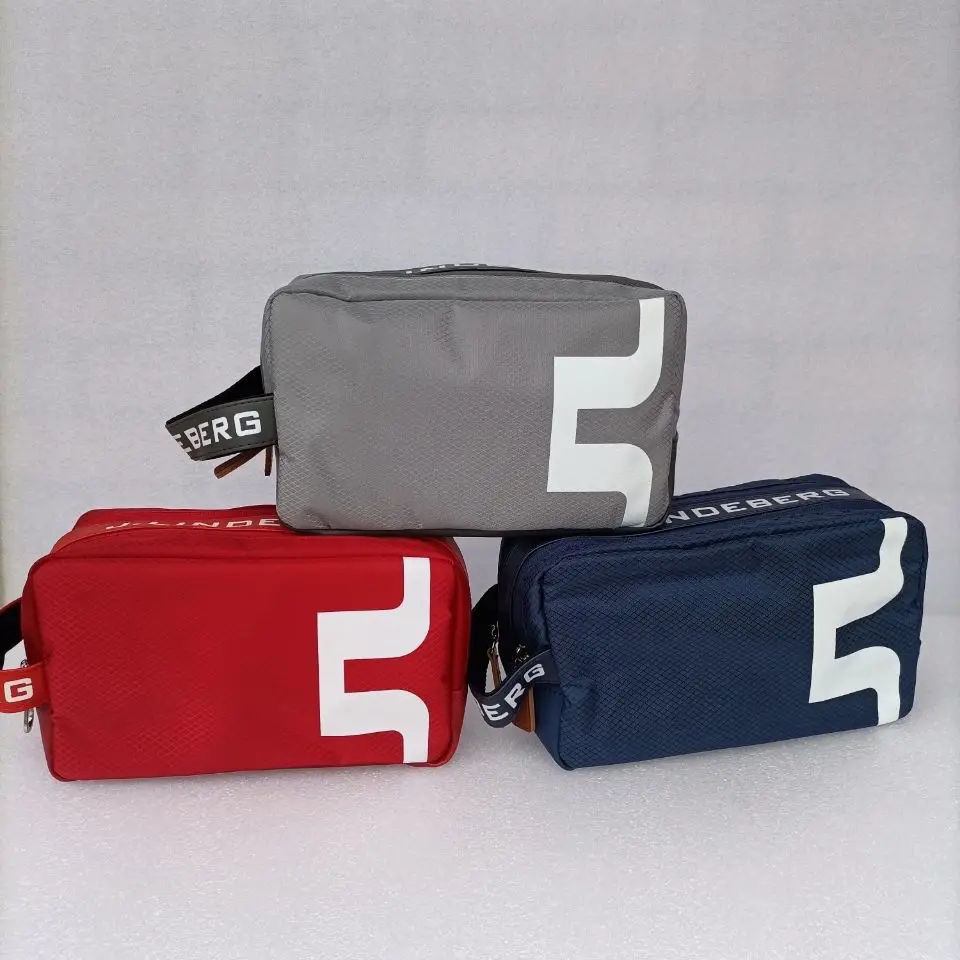 2022 New Golf Clutch Bag Multifunctional Golfer Bag Two Zippers Independent Space Golf Supplies Bag PU Tote Bag Storage Bag
2022 New Golf Clutch Bag Multifunctional Golfer Bag Two Zippers Independent Space Golf Supplies Bag PU Tote Bag Storage Bag