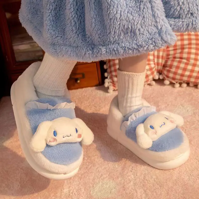 Женские хлопковые шлепанцы Kawaii Kuromi Cinnamoroll, могут носить симпатичные мягкие хлопковые туфли для друга
Женские хлопковые шлепанцы Kawaii Kuromi Cinnamoroll, могут носить симпатичные мягкие хлопковые туфли для друга
