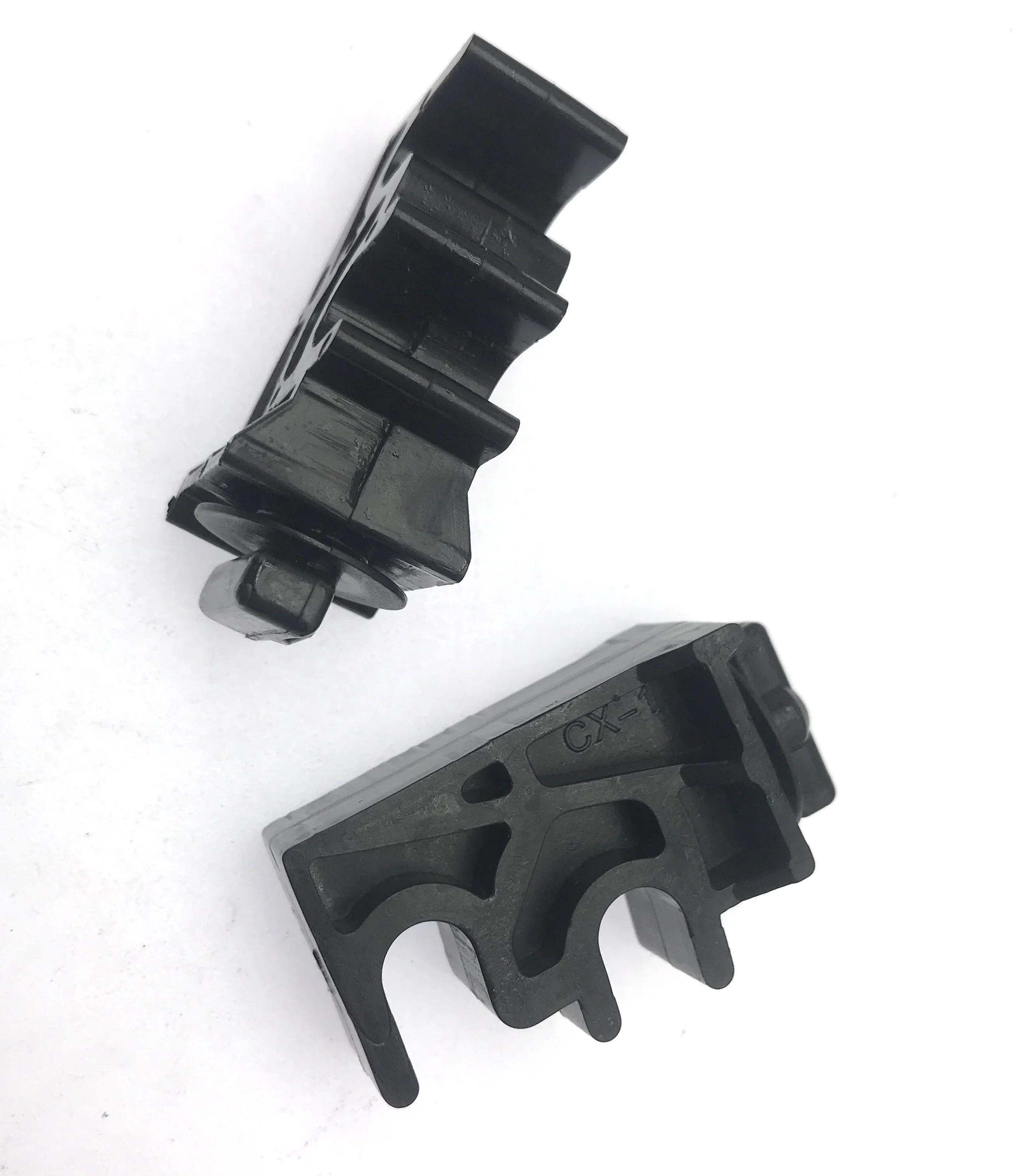 2 шт. для Geely Emgrand EC7 718 715 седан багажник открытый пружинный зажим кронштейн 
2 шт. для Geely Emgrand EC7 718 715 седан багажник открытый пружинный зажим кронштейн