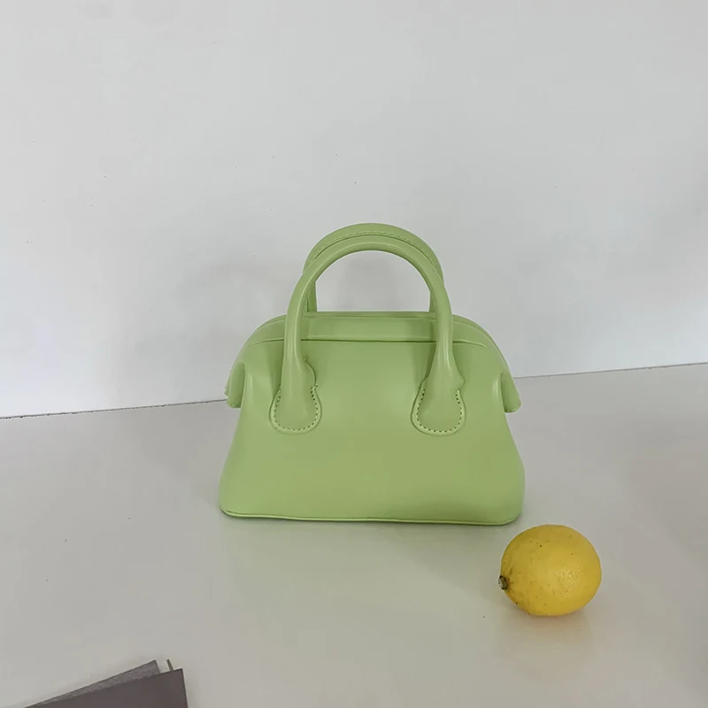 Luxury Designer Solid Color Clip Bag PU Leather Women's Handbag Purse 2022 Fashion High Quality Party Shoulder Crossbody Bag
Luxury Designer Solid Color Clip Bag PU Leather Women's Handbag Purse 2022 Fashion High Quality Party Shoulder Crossbody Bag