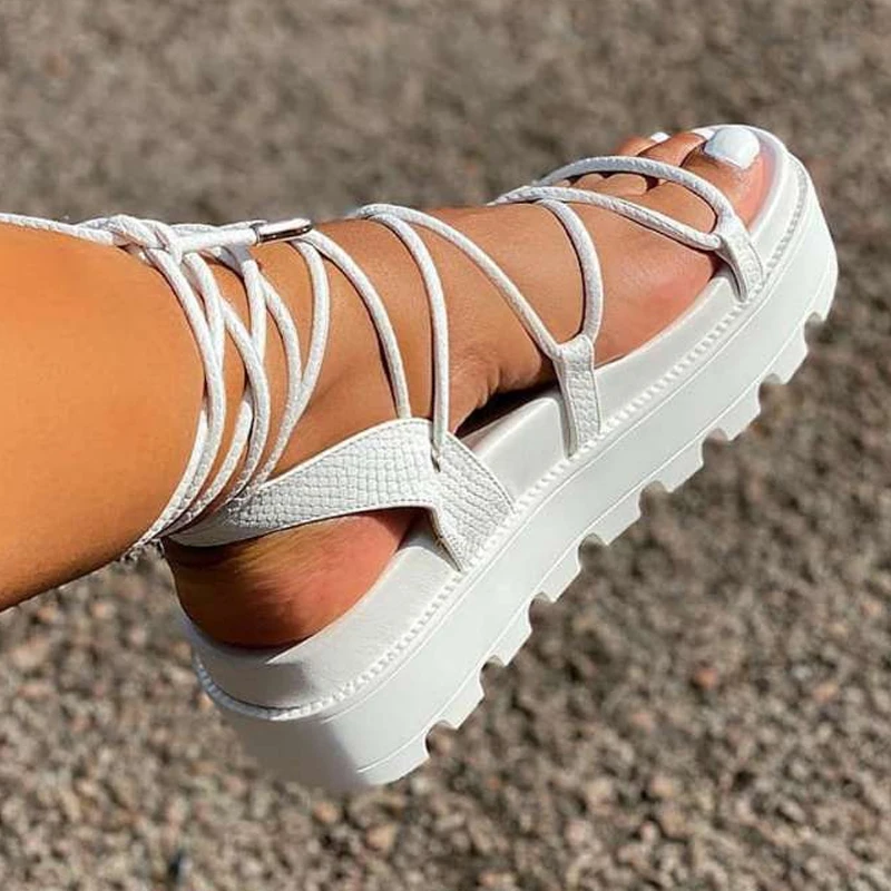 Fashion Woman Gladiator Sandals Ladies Wedge Shoes Female Lace Up Platform Shoes Women Cross Straps Boots Thick Bottom Sandals
Fashion Woman Gladiator Sandals Ladies Wedge Shoes Female Lace Up Platform Shoes Women Cross Straps Boots Thick Bottom Sandals