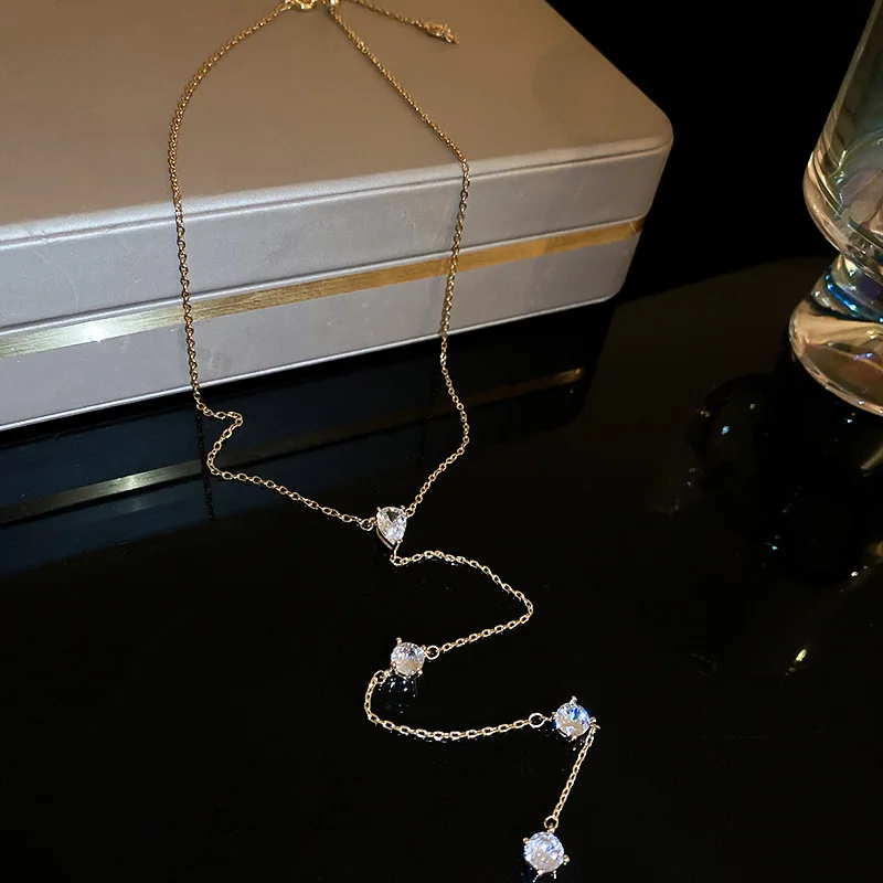 

Metallic Zircon Water Drops Y-Shaped Necklace European and American Niche Clavicle Chain Necklace