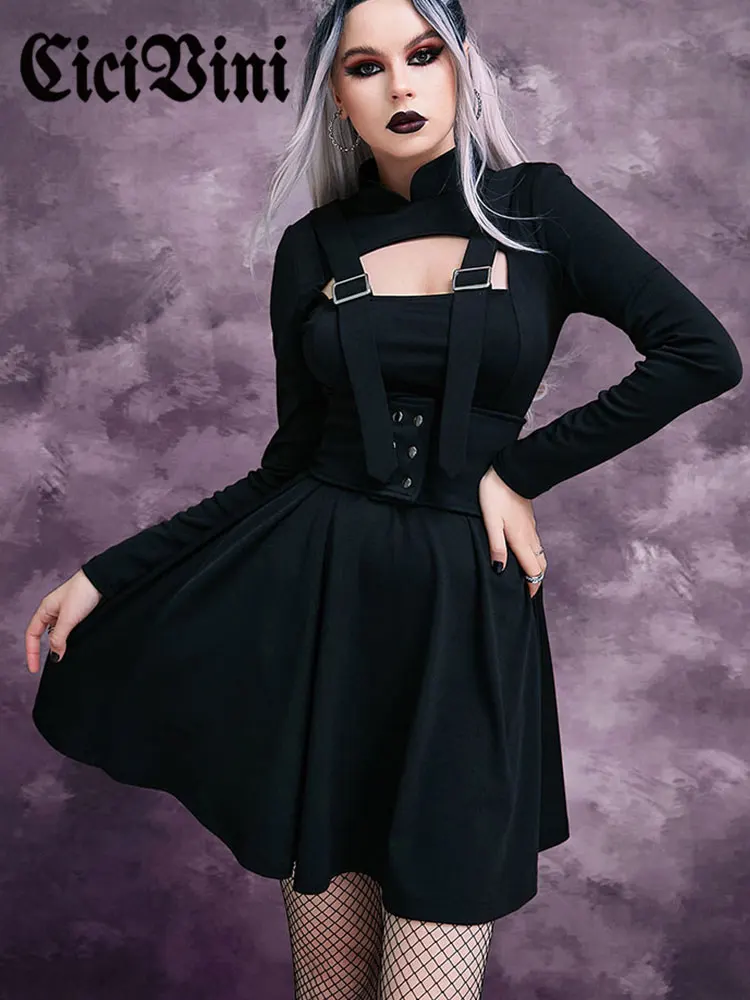 Женское Короткое платье-пуловер с пряжкой и высокой талией
Женское Короткое платье-пуловер с пряжкой и высокой талией