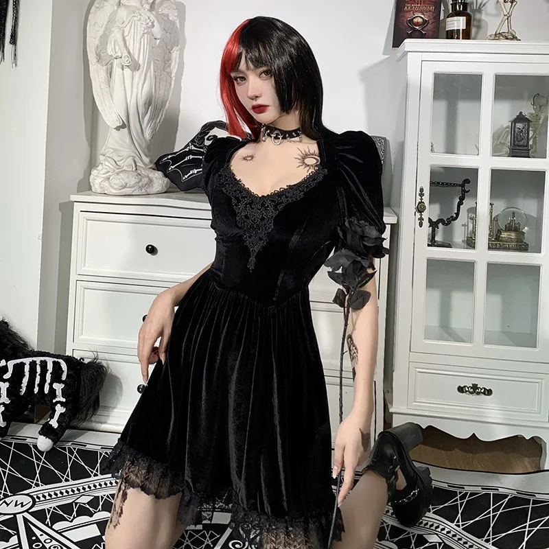 Винтажные готические бархатные черные летние платья Mall Goth эстетическое женское мини-платье с коротким рукавом панк кружевная облегающая о...
Винтажные готические бархатные черные летние платья Mall Goth эстетическое женское мини-платье с коротким рукавом панк кружевная облегающая о...