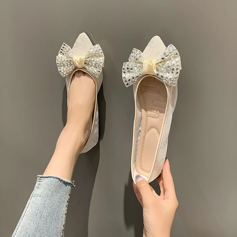 2023 Comfortable Flat Shoes Women's Spring and Autumn New Versatile Bow Bow Pointed Shallow Mouth Women Fashion Shoes
2023 Comfortable Flat Shoes Women's Spring and Autumn New Versatile Bow Bow Pointed Shallow Mouth Women Fashion Shoes