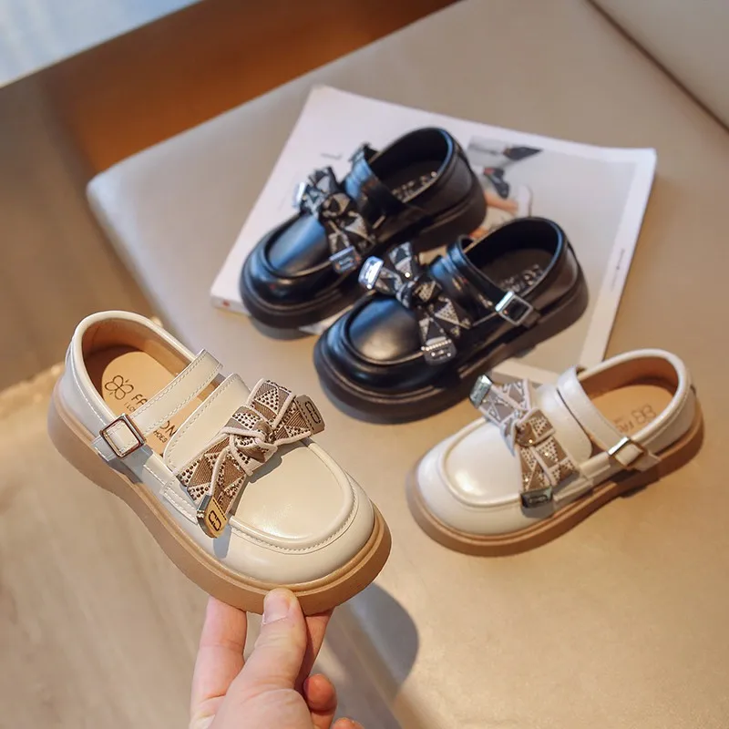 Baywell Children Baby Girl Shoes PU Leather Flats Elegant British Vintage Bow Toddler Girls Kids Casual Single Shoes
Baywell Children Baby Girl Shoes PU Leather Flats Elegant British Vintage Bow Toddler Girls Kids Casual Single Shoes