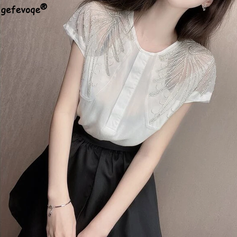 Summer New Fashion Casual Chiffon Women Shirts O Neck Short Sleeve Solid Color Blouses Diamonds Patchwork Fashionable Pullovers
Summer New Fashion Casual Chiffon Women Shirts O Neck Short Sleeve Solid Color Blouses Diamonds Patchwork Fashionable Pullovers