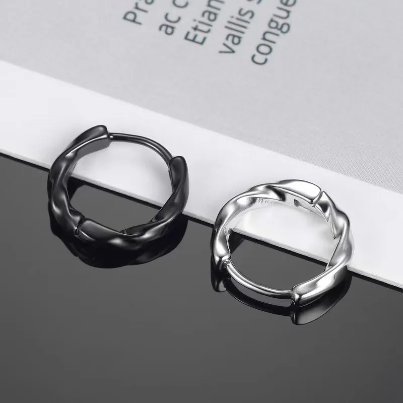 New Fashion Titanium Ear Buckles Ins Wind Simple Unisex Stainless Steel Twisted Round Hoop Earrings For Women's Jewelry
New Fashion Titanium Ear Buckles Ins Wind Simple Unisex Stainless Steel Twisted Round Hoop Earrings For Women's Jewelry