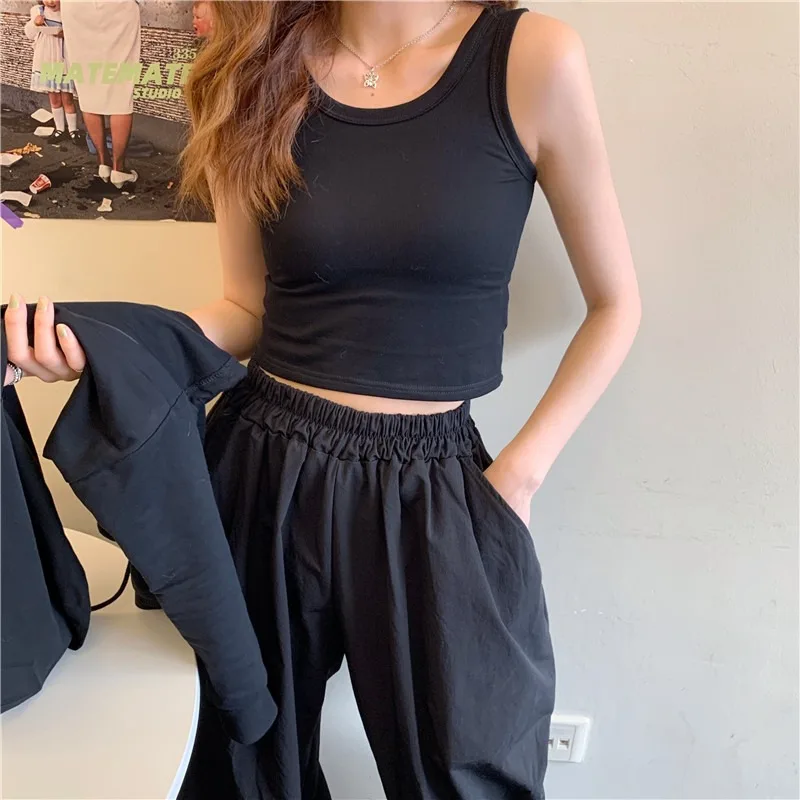 Sweet cool spice girl small suspender vest women's beautiful back inside and outside wearing French Chic net popular short Sport
Sweet cool spice girl small suspender vest women's beautiful back inside and outside wearing French Chic net popular short Sport
