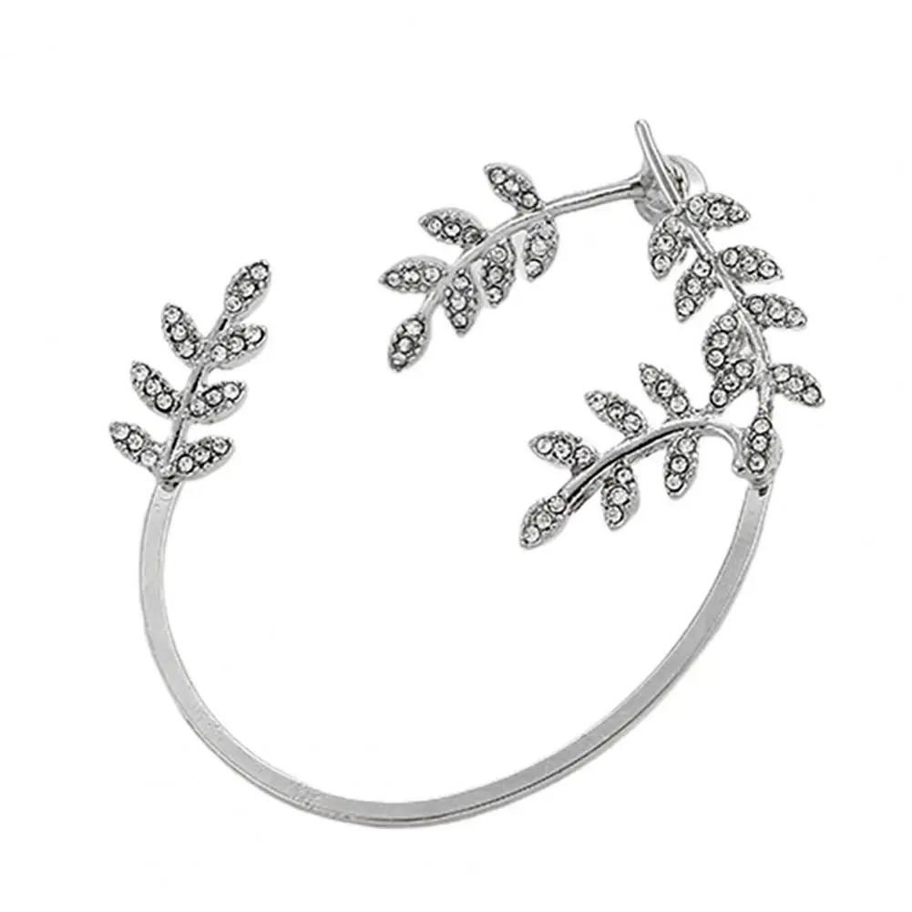 1Pc Clip Earring Creative Leaf Shape Non-Pierced Vintage Shining Ear Cuff for Party
1Pc Clip Earring Creative Leaf Shape Non-Pierced Vintage Shining Ear Cuff for Party