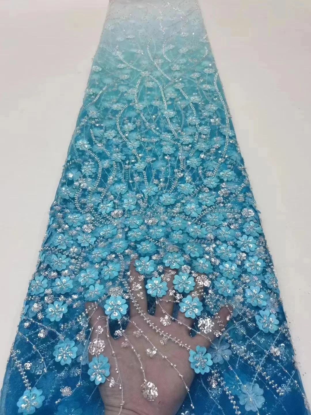2023 High-End Handmade Beaded Lace Fabric Gold Embroidery French Lace Wedding Dress Embroidered Aqua Tulle Fabric Sewing PL398-7
2023 High-End Handmade Beaded Lace Fabric Gold Embroidery French Lace Wedding Dress Embroidered Aqua Tulle Fabric Sewing PL398-7