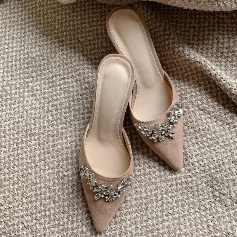 2022 summer new outerwear women's fashion suede outdoor half slippers Korean version stiletto high heels
2022 summer new outerwear women's fashion suede outdoor half slippers Korean version stiletto high heels