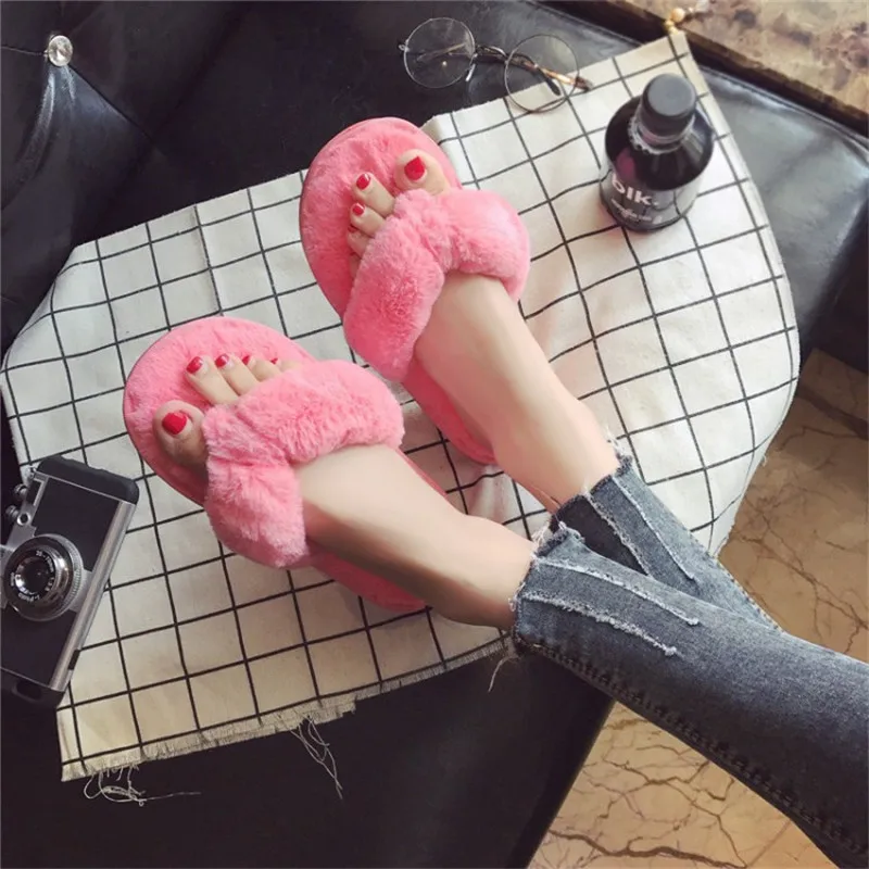 Winter Fashion Women Home Slippers Faux Fur Warm Shoes Woman Slip on Flats Female Flip Flops Pink Plus Size 36- 45
Winter Fashion Women Home Slippers Faux Fur Warm Shoes Woman Slip on Flats Female Flip Flops Pink Plus Size 36- 45