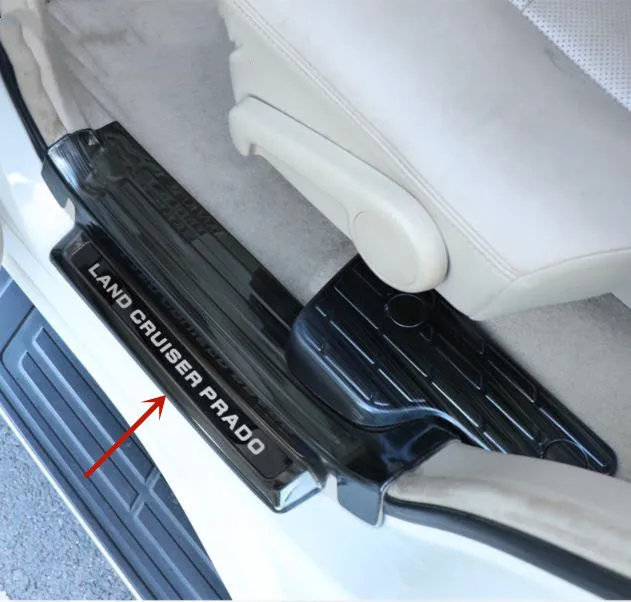 For Toyota LAND CRUISER PRADO 2010-2020 High-quality stainless steel threshold guard plate Anti-scratch protection car styling
For Toyota LAND CRUISER PRADO 2010-2020 High-quality stainless steel threshold guard plate Anti-scratch protection car styling