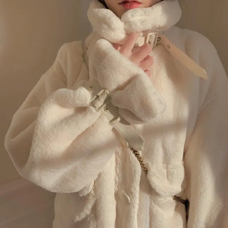 Pink Faux Fur Coat Women Elegant Winter Warm Sweet Warm Trend Coats Female Japanese Style Kawaii Korean Overcoat Women 2021 New
Pink Faux Fur Coat Women Elegant Winter Warm Sweet Warm Trend Coats Female Japanese Style Kawaii Korean Overcoat Women 2021 New