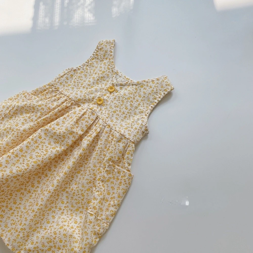 Summer baby girl cute floral cotton sleeveless dress 2 colors V-Neck thin princess dresses
Summer baby girl cute floral cotton sleeveless dress 2 colors V-Neck thin princess dresses