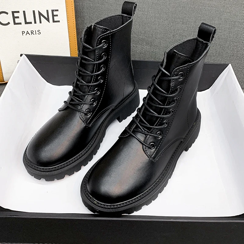 2022 Black Platform Combat Ankle Boots for Women Lace Up Buckle Strap Woman Shoes Winter Biker Boots
2022 Black Platform Combat Ankle Boots for Women Lace Up Buckle Strap Woman Shoes Winter Biker Boots
