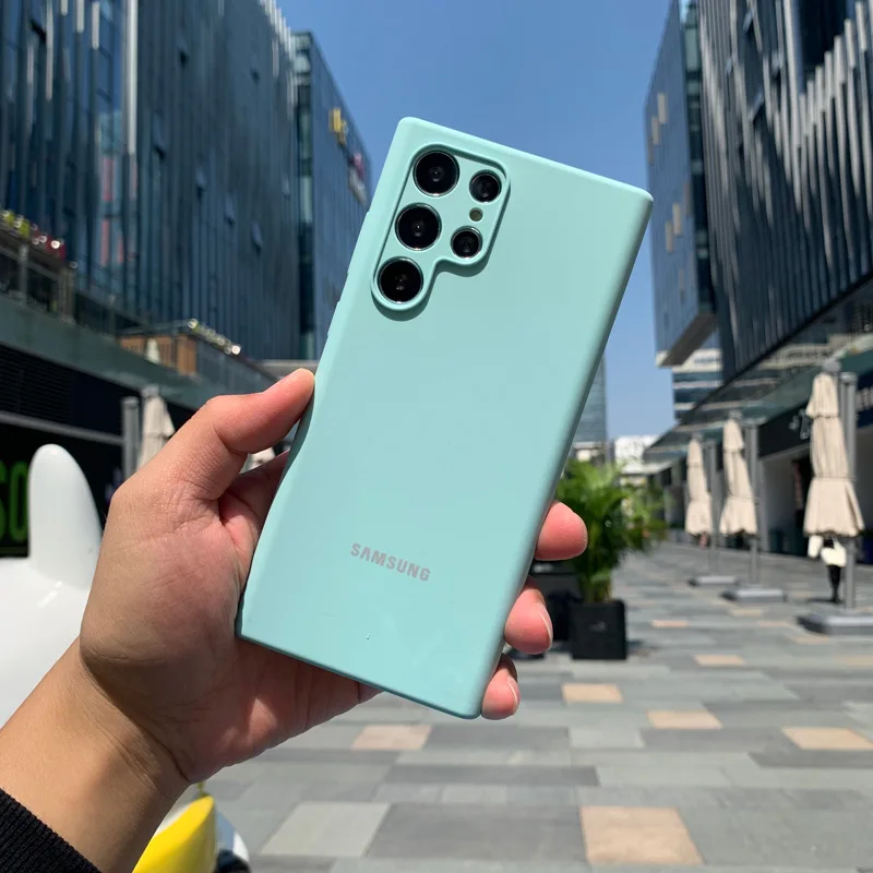 Samsung Galaxy S22 S21 S20 S10 Ultra Case Silky Silicone Cover Soft-Touch Back Protective Housing For Galaxy A72 A71 A52 A42 M51 
Samsung Galaxy S22 S21 S20 S10 Ultra Case Silky Silicone Cover Soft-Touch Back Protective Housing For Galaxy A72 A71 A52 A42 M51